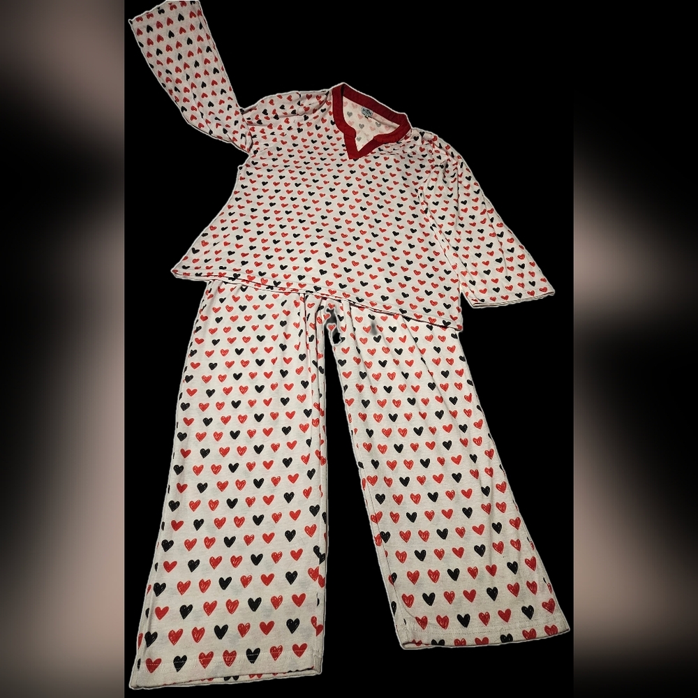 Womens BH PJ Beadhead Heart Pajama Set Red and Black Hearts On White Size 1X